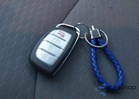 2019 Hyundai Elantra Value Edition from USA, damaged, VIN 5NPD84LF8KH469067